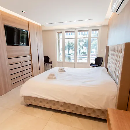 Elegant T3 - Vue - Croisette Appartement